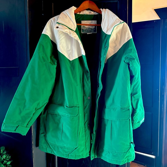 Eddie Bauer Green and White Jacket - Picture 1 of 7
